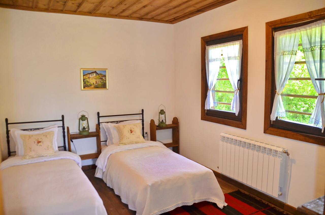 Kalinia Guesthouse B&B Kovačevica Dış mekan fotoğraf